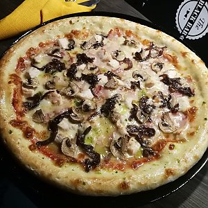 Пицца Ранчо, Black Food