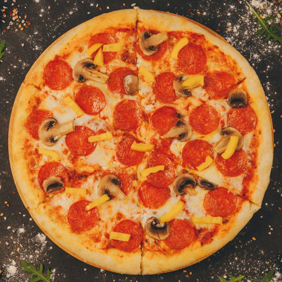 Пицца 24 см. Пицца 32. Pizza 32 см. Пиццерия 32 сантиметра. Пицца 32 см как выглядит.
