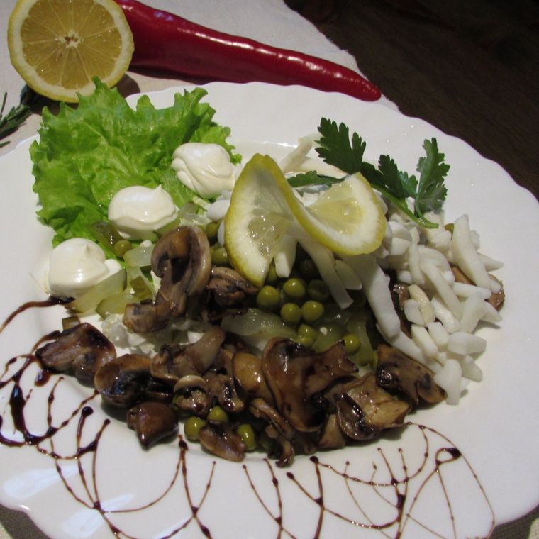 Турецкий «Пряный салат с курицей и морковью» — Заморский вкус из простых продуктов
